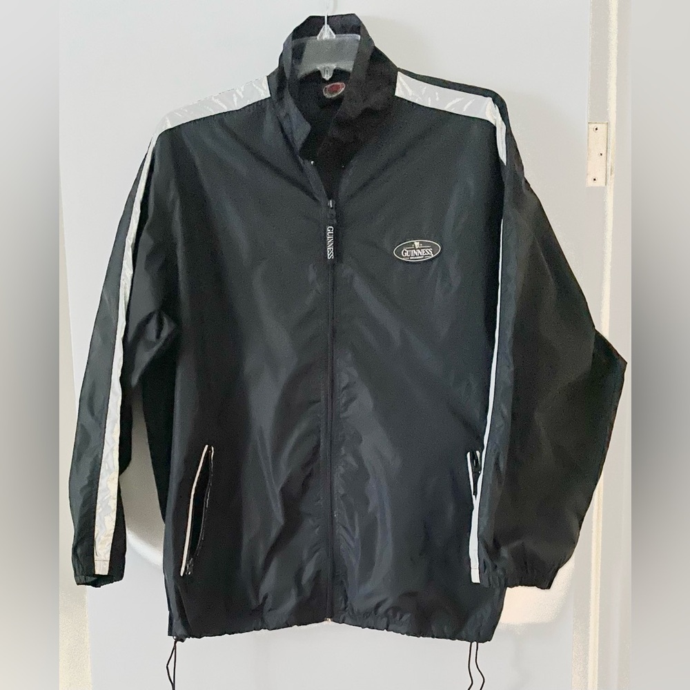 Guinness Men’s 2XL Black/White Full Zip Windbreaker from Dublin, Ireland Pockets